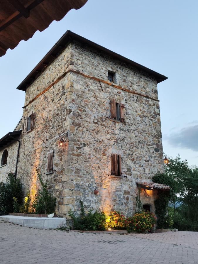 Villa Il Torrione Del Trebbia Bobbio Exterior foto